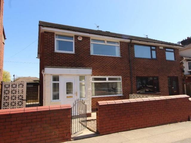House for rent in Lee Bank, Greater Manchester