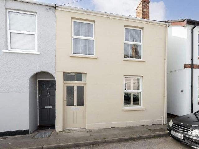 House for rent in Ewens Farm, Golden Valley