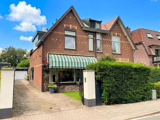 Woning te huur in Naarden, Gooise Meren