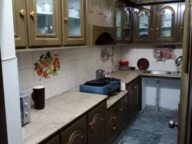 House for rent in تحصیل فیصل آباد شہر, فیصل آباد ڈویژن