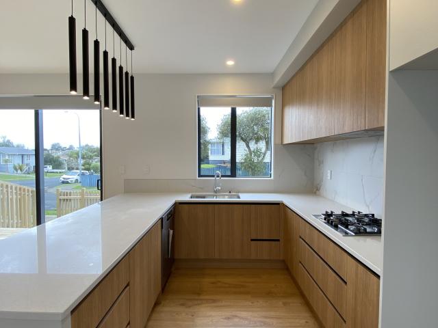House for rent in Howick, Oroua County