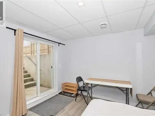 House for rent in Niagara Falls, Golden Horseshoe
