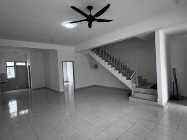 Terraced House for rent in Ulu Tiram, Johor