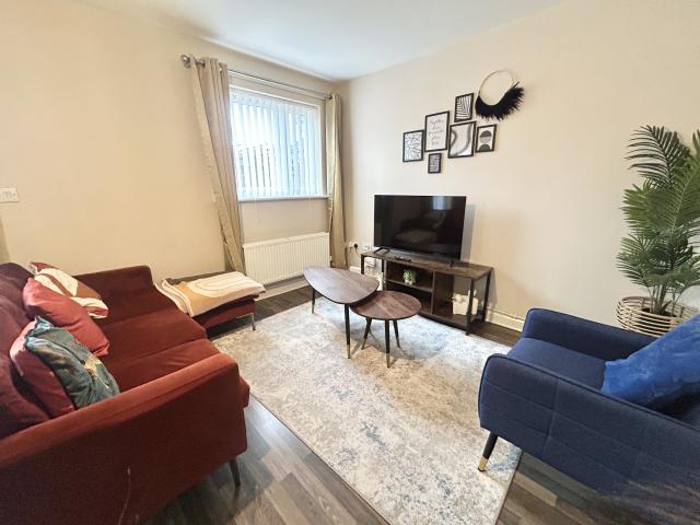 House for rent in Georgia, Greater Manchester