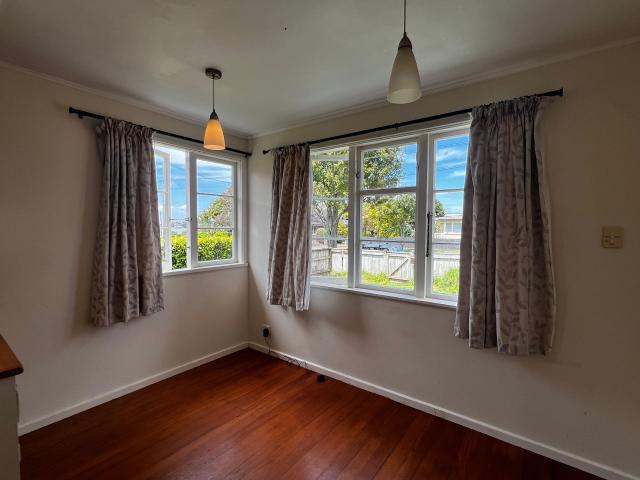 House for rent in Point England, Maungakiekie-Tāmaki
