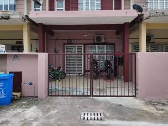 Terraced House for rent in Seksyen 35, Shah Alam