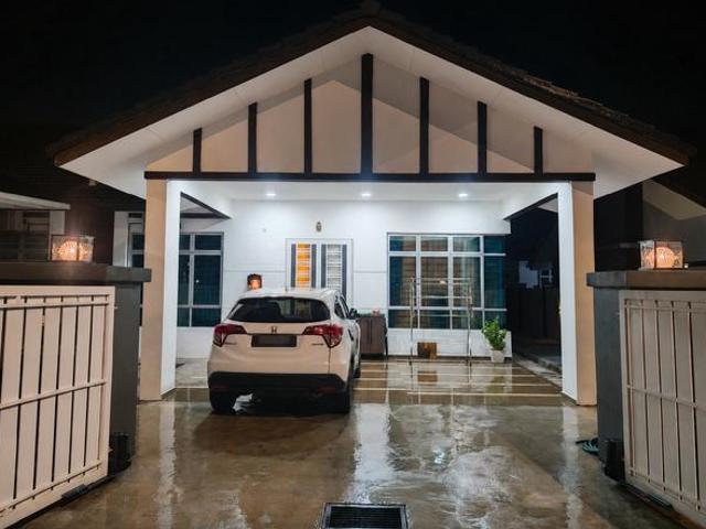 Residential House for rent in Sendayan Village, Negeri Sembilan