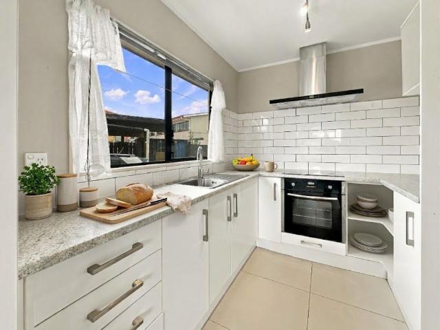 House for rent in Clendon Park, Manurewa