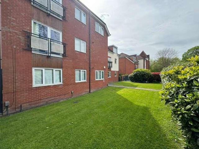 House for sale in Whalley Range, Manchester