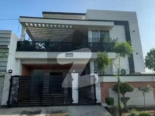 House for sale in سیالکوٹ, گوجرانوالہ ڈویژن