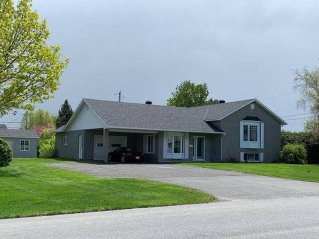 House for sale in Drummond, Quebec