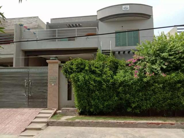 House for sale in Faisalabad, Islamabad Capital Territory