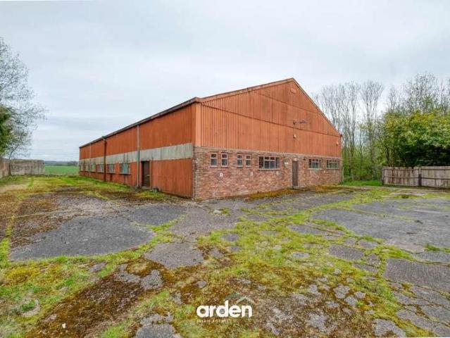 House for sale in Crookhill, Worcestershire