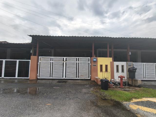 Terraced House for sale in Perak, Tldm Lumut
