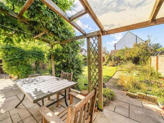 House for sale in Castle, Bedford