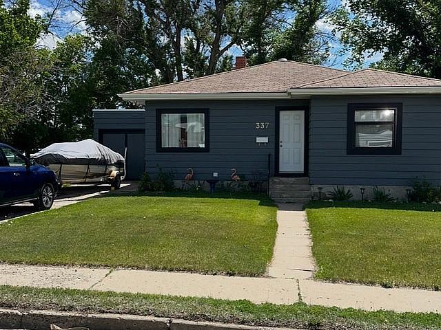 House for sale in Medicine Hat, Alberta