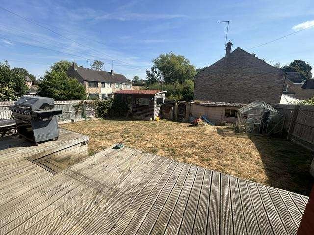 House for sale in Byfield