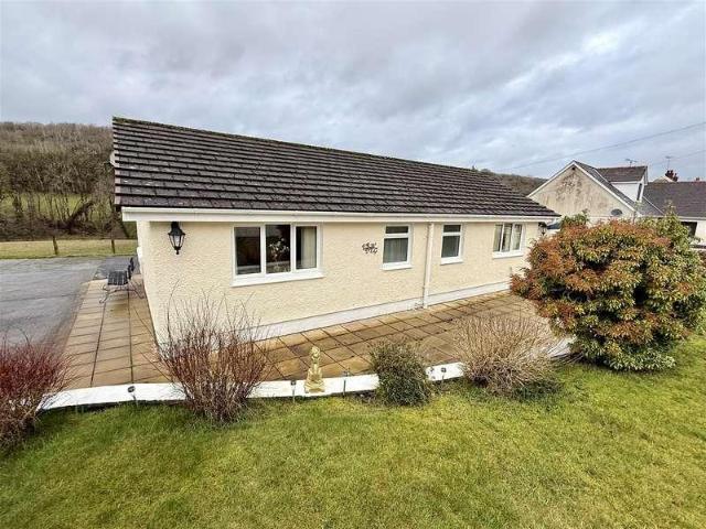 House for sale in Cribyn, Wales