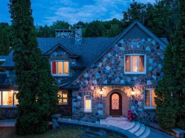 House for sale in Québec