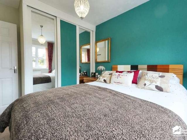 House for sale in Clwyd
