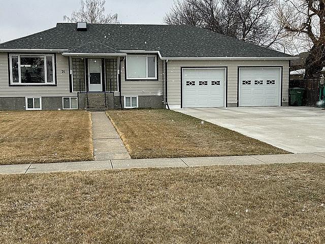 House for sale in Magrath, Alberta