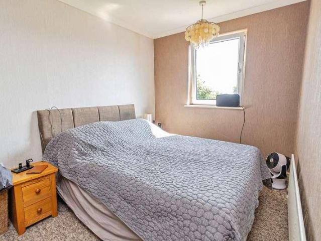 House for sale in Luton, Aley Green