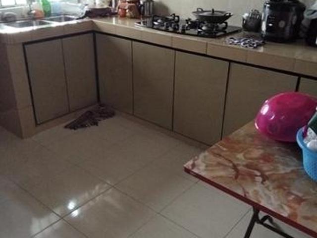 Terraced House for sale in Malaka