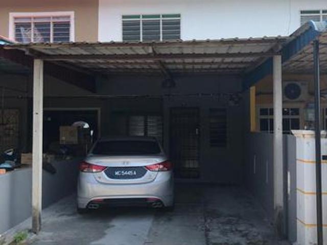 Terraced House for sale in Kluang