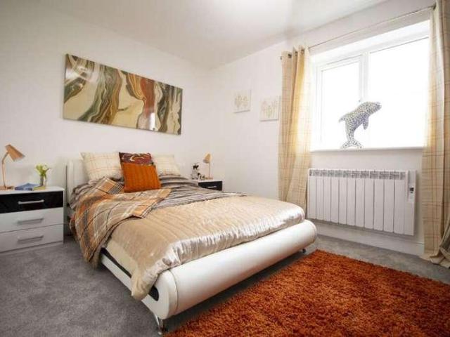 House for sale in Llannon, Wales