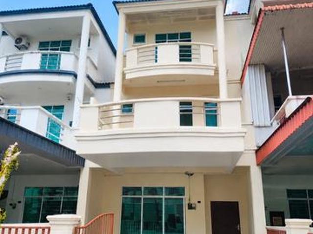 Terraced House for sale in Permatang Tinggi, Seberang Perai