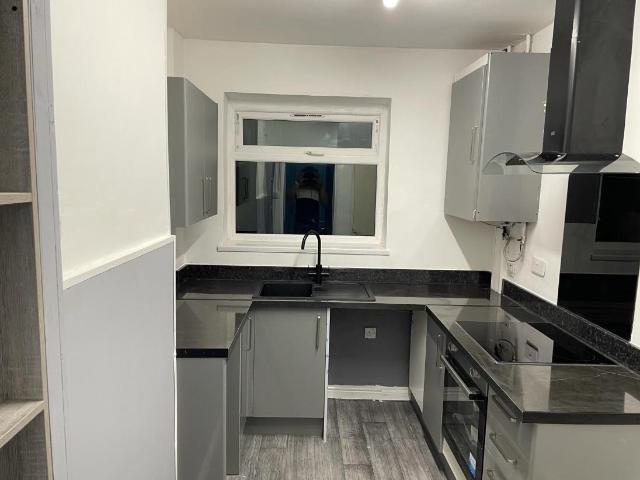 House for sale in Bridgehall, Stockport