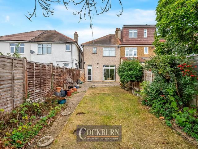 House for sale in South End, Greater London