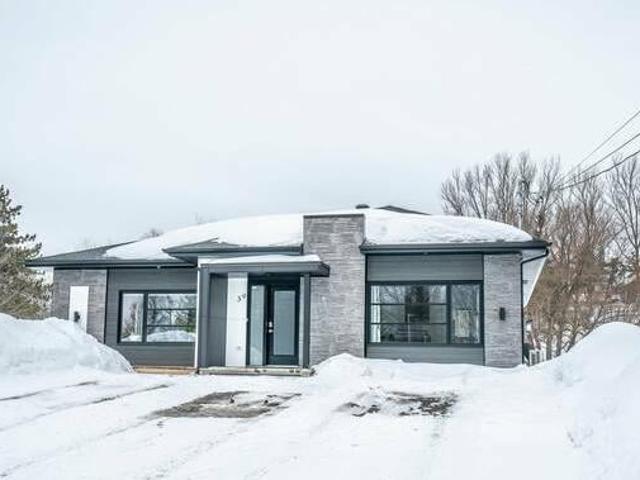 House for sale in Lévis, Quebec