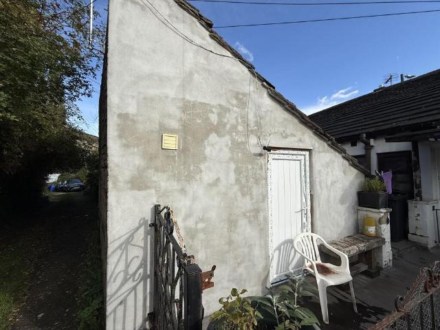 House for sale in Salford, Calderdale