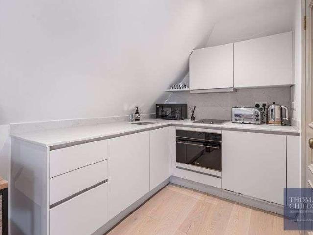 House for sale in Hammond Street, Broxbourne