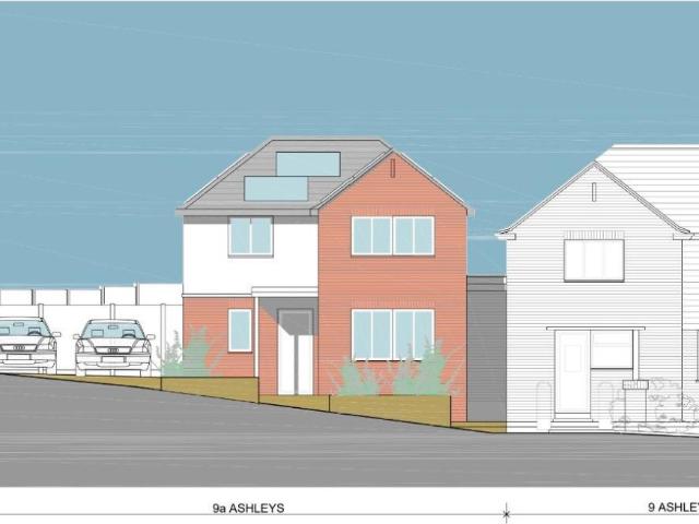 House for sale in Moneyhill, Batchworth