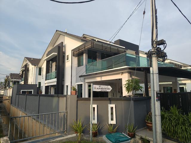 Residential House for sale in Malaka
