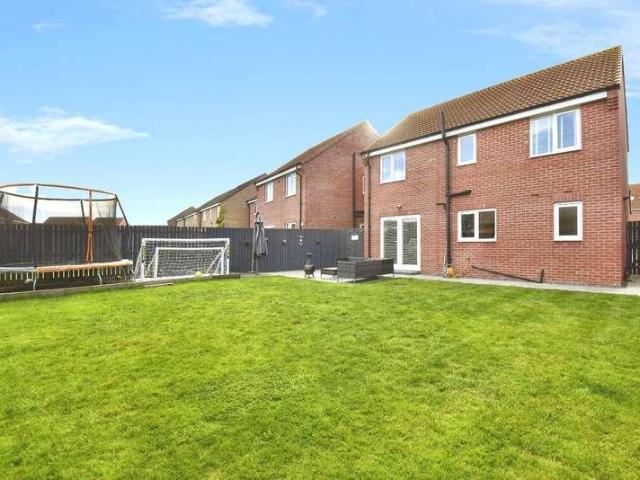 House for sale in Kingswood, Hull