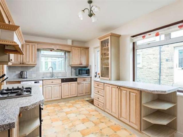 House for sale in Bramhope, West Yorkshire