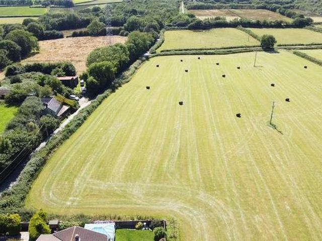 House for sale in Brandis Corner, Devon