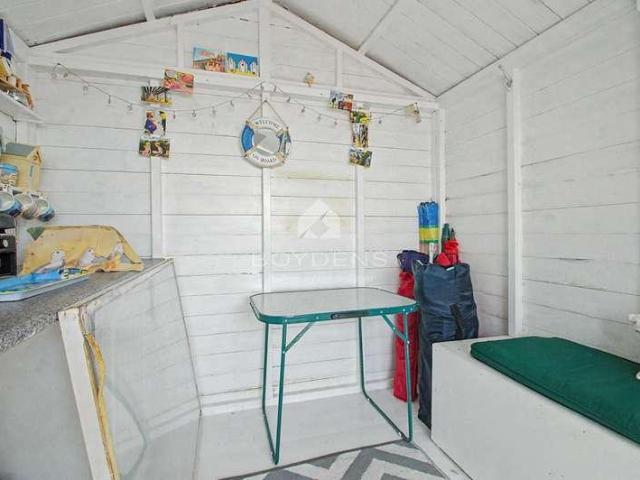 House for sale in Frinton and Walton, Dale Hill