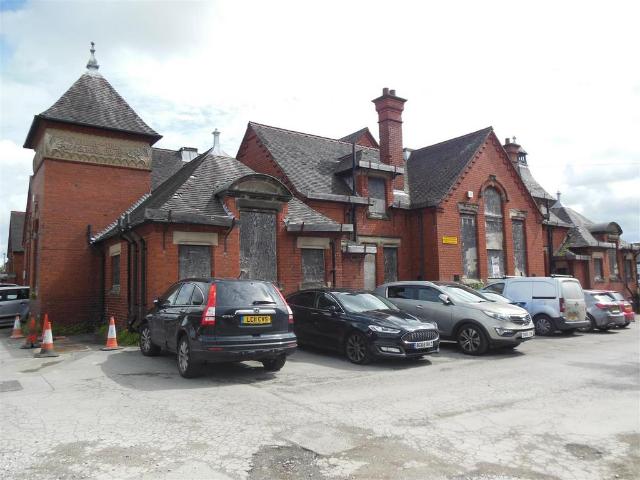 House for sale in Stoke, Stoke-on-Trent
