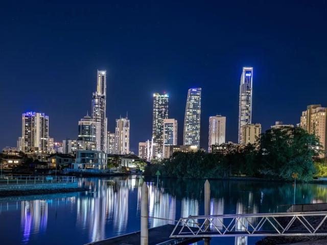 House for sale in Isle Of Capri, Queensland