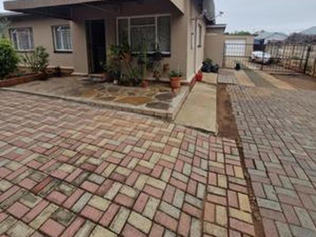 House for sale in Dr Ruth Segomotsi Mompati District Municipality, North West