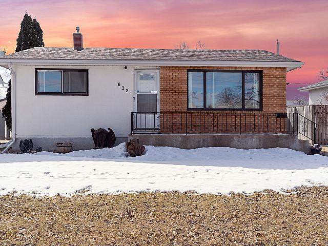 House for sale in East St. Paul, Manitoba