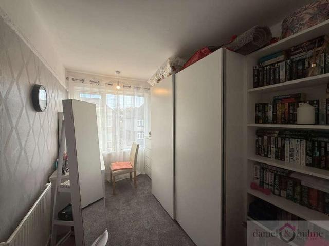 House for sale in Kingsley Moor, Staffordshire