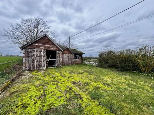 House for sale in Bedingfield, Suffolk
