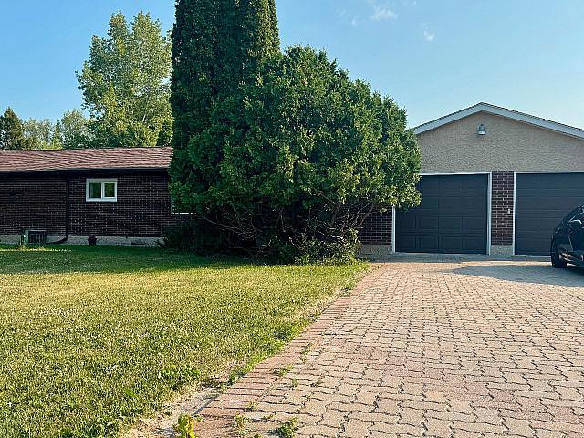 House for sale in Crosshill, Ontario