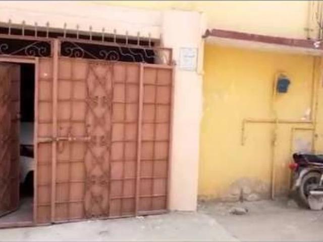 House for sale in Dera Ghazi Khan, Islamabad Capital Territory