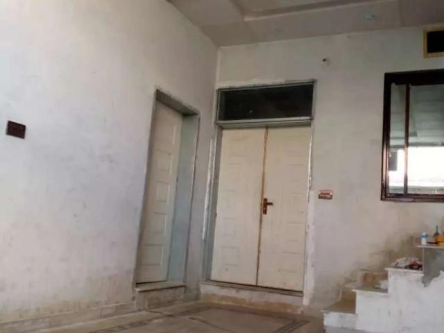 House for sale in ڈیرہ گُجراں, لاہور ڈویژن